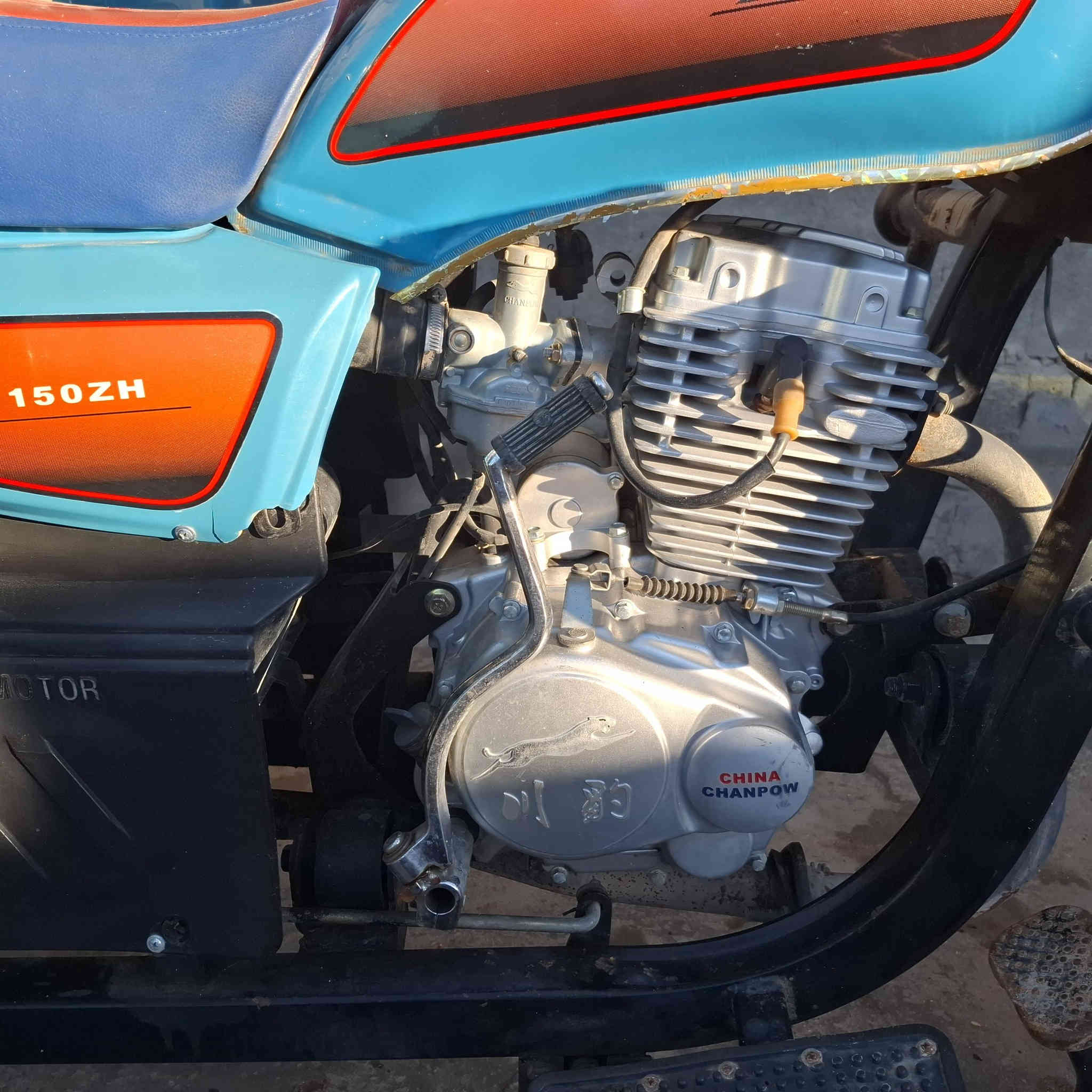 ستوته بلادي نهاية ٢٤ اخذته بلادي وكفاله وتجي تفحص برغي برغي وتقتنع وتاخذه اوراق اصولي كفاله من البرغي للبرغي سعره مليونين وربع قفل للاستفسار*********** مكانه يم الامام بكر
