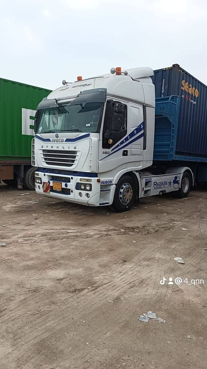 سلام عليكم اخواني
افيكو مديل2004
مربوطه بالسنويه فلات ذات جوانب متحركه 
مكينه 430 صندوك هستوه مشدوده
كير عادي 4×4
تخم تاير +ويل اكروم
تبريد +تدفه
مكان السياره ناصريه
*********** مكلف بالنشر اتصل ع الرقم
