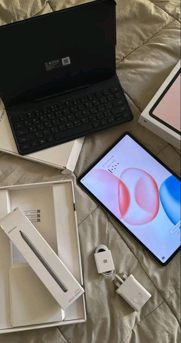 اايباد هونر باد 10 ما مستخدم هواي بعده الضمان مالته البطاريه مالته10100 السعر الف وبيه مجال للاستفسار
***********
