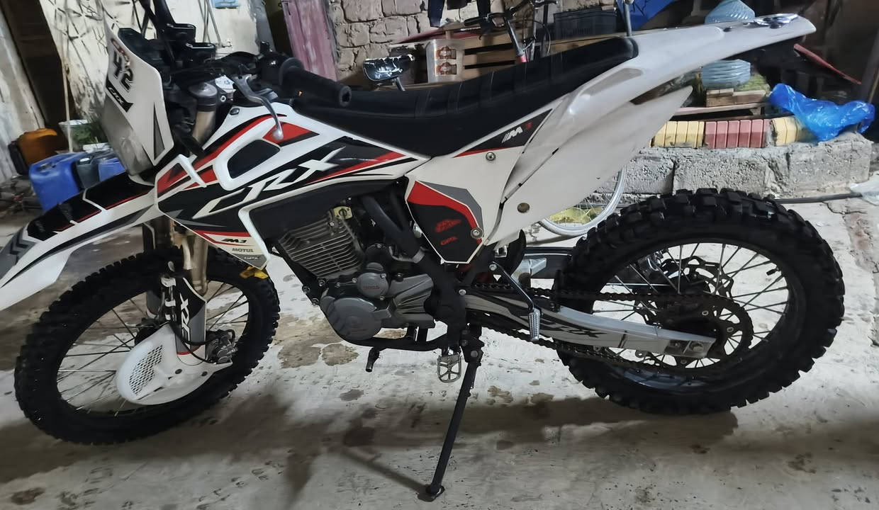 موطور قفاز للبيع محرك 300 السعر مليون و 250   موديل 25


**إذا كنت صاحب هذا الإعلان وتريد حذفه لأي سبب، رجاءا أرسل رسالة إلى الدعم الفني**