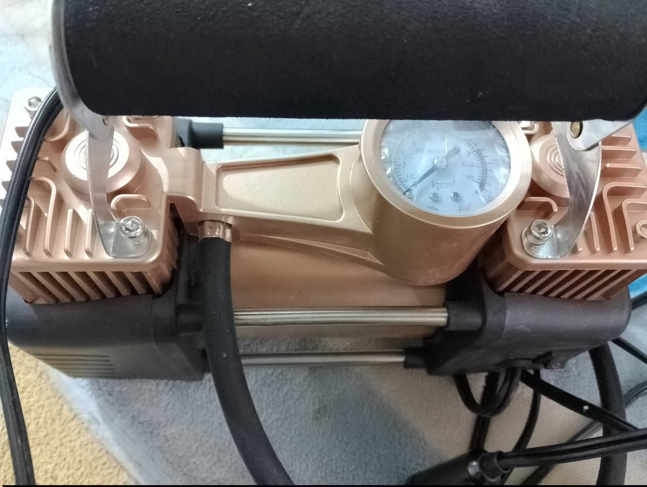 منفاخ اطارات
دبل بستم اصلي وحقيقي

بسعر مناسب
السعر ٢٠ الاف

حجز والاستفسار واتساب 
***********📱
يوجد خدمة توصيل 🚕 
محافظات 5الاف 
بابل المسيب 3 آلاف 
المسيب حي العسكري 🏍️ مجاني
