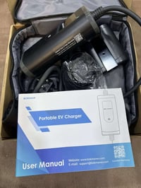 ٤ شواحن • بوكمان • جنطه خضره