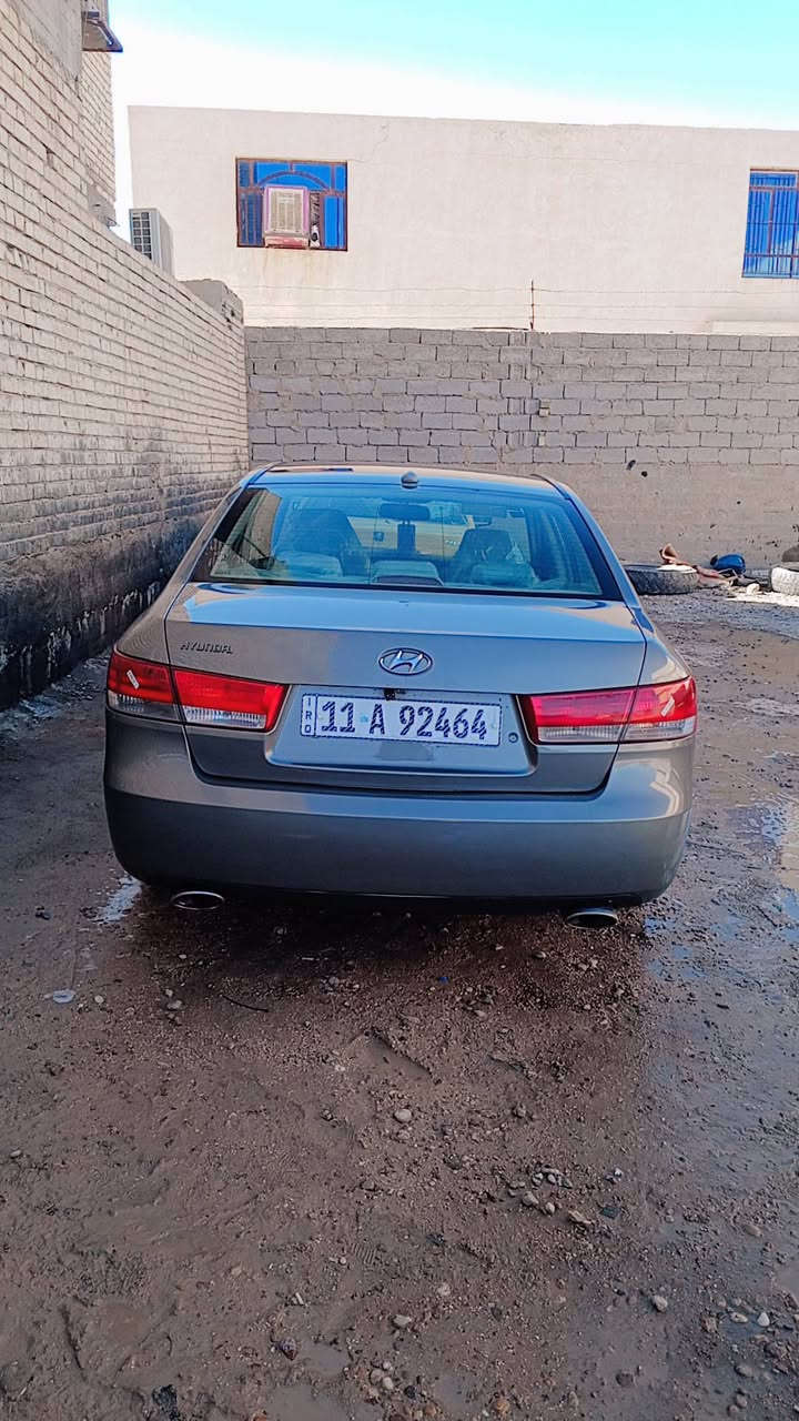 سلام عليكم سوناتا موديل 2008 سياره جديد معنه الكلمه سياره مصبوغة جماليه تخم تأير سعر 95وبيهه مجال رقم الهاتف *********** عنوان بغداد
