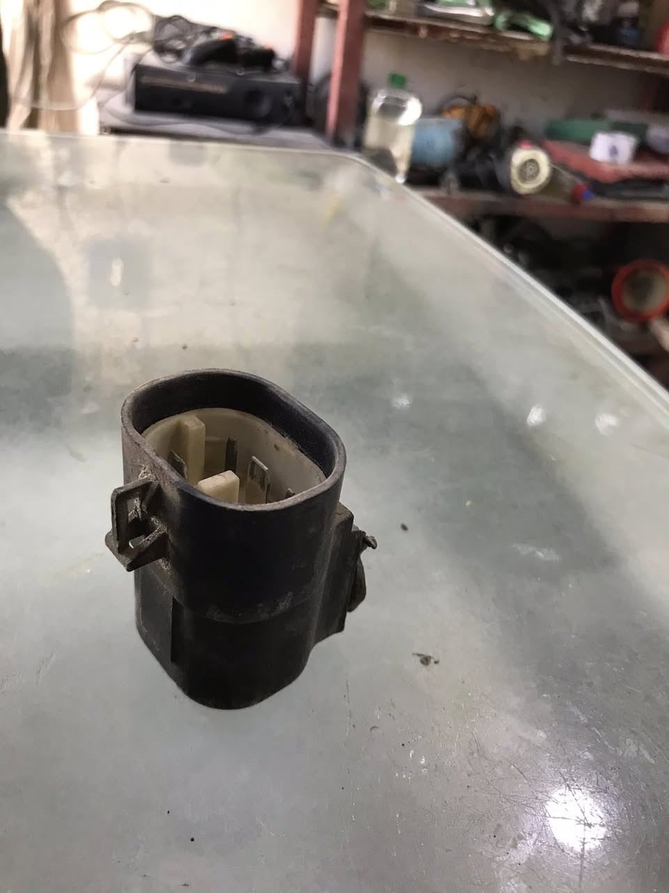 كتفات عام اولدز سلبرتي اصلي سعر الكتف 
15. الف 
بغداد دوره حي دجله 
***********
