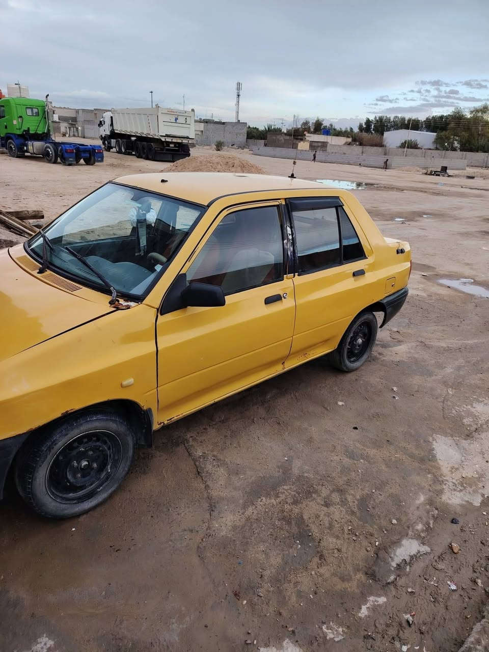 سايبه مديل 16 سنويه جديد رقم انكليزي كير محرك محرك بدايه تبخير.. حداده تخم تاير.. كهربائيه شغاله كالها..
البصره الزبير
السعر 25.مجال قليل
***********
