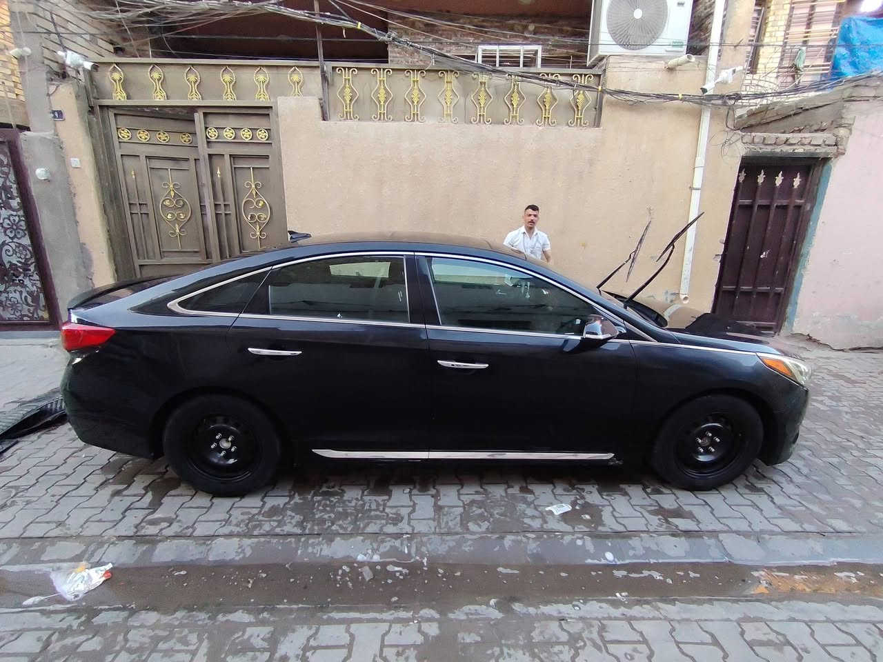 سلام عليكم 
سوناته ٢٠١٥ لمتدد 
حدث تخريب 
سياره مال بيت ايدي بيهه ما متعوبه 
مكينه جديد 
كير مكفول
تبريد و تخم تايرات جديد 
دعميه امامي خلفي جديد 
سياره جهازه 
هزه ٢٠٣٠ سنويه جديد 
تحويل وكله مجود
تبريد تادفه كشنات مامي خلفي 
كشنات كهربائي
دوشمه جديد 
قطعتين تبريد 
مكان بغداد شعله
رقم ***********
سعر ١١٨ وراقه بيهه مجال
