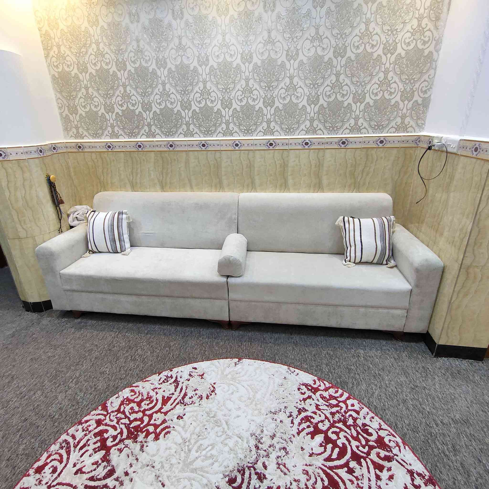 كرويتات البيع
5 قطع طول كلي 6.5 متر 
قطعتين 3 متر 
ثلاث قطع 3.5 متر
البصرة القبلة حي المهندسين 
الاستفسار 
***********
