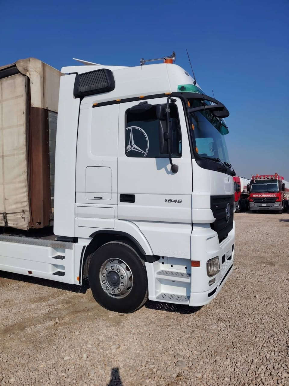 للبيع اكتروس موديل 2005 حجم1846 رتايدر صاروخ عربه دسك سياره مكفوله متواجدة في معرض بغداد الحديث العنوان الانبار الرمادي خط سريع الاستفسار***********
