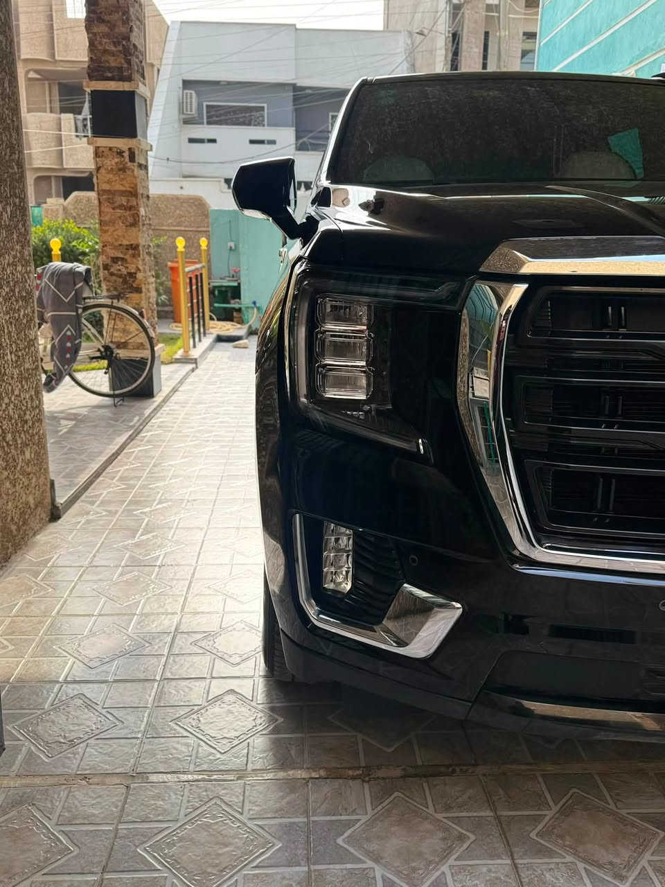 السلام عليكم ورحمة...  من رخصه الطيبين جي ام سي يوكن للبيع مكفوله بأستثناء pvr  كد شبر ماشيه 97 موديل 23 مغلفه بالكامل ppf اي استفسار الاتصال ع الرقم ***********
