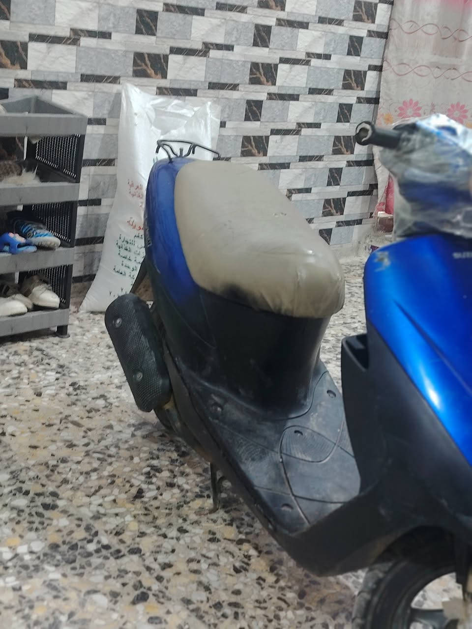 درجه ساسوكي مجفته فقط كله البلادي السعر ٣٠٠ وبيه مجال
***********
