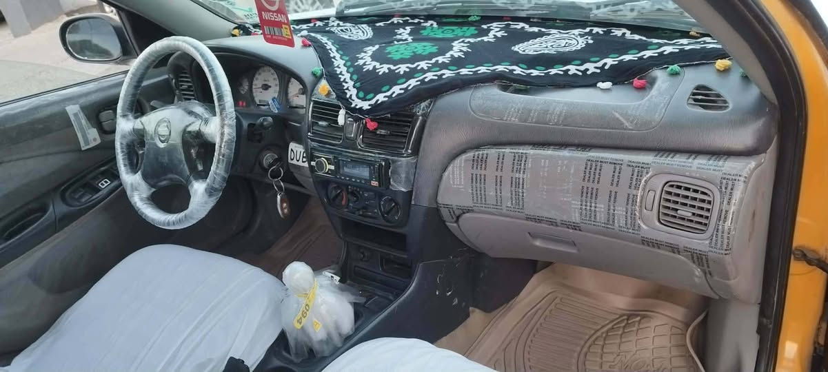 نیسان سنی مۆدێل ٢٠٠٢تە عویل ئاڕمی سلێمانی وە کالە توسە نە وی ٣پارچە ی سلێمانی بە هە موشەەرتێ زۆرجوانوبێ مە سرە ف مە کینە ی ١٦ی بیلادە سعری 77$مە جالێکی برایانە ٢پارچە ڕە شە قرچی بە سیتی هە یە زۆرپاکوجوانە بۆپە یوە ندی *********** یان ***********سوپاس بۆئە دمینی پە یج السليمانية, العراق
