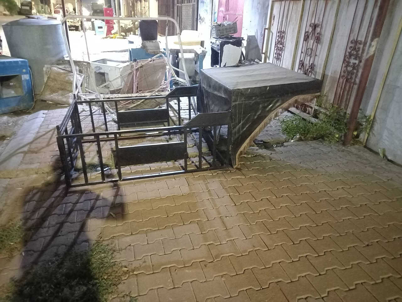 تنك سليمانيه للبيع السعر 120 وبي مجال تعال خاص تدلل


**إذا كنت صاحب هذا الإعلان وتريد حذفه لأي سبب، رجاءا أرسل رسالة إلى الدعم الفني**