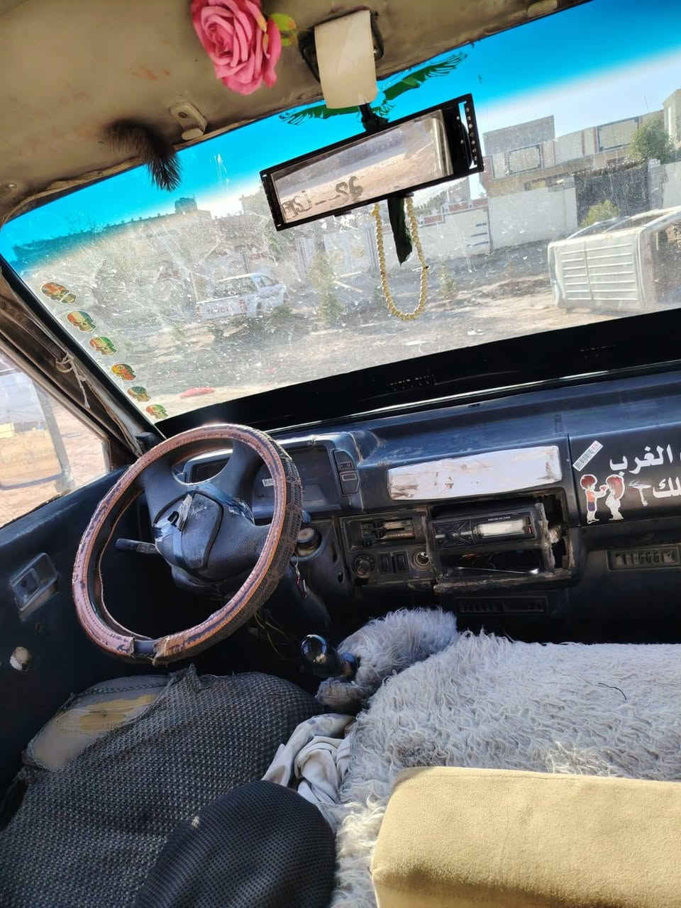 سلام عليكم كيه بسته البيع موديل 95 رقم ديالئ ألماني مكينه كير شادهن جدد اكسن كهربائيات بم نوازل دينمو باتري كلها جدد مشط بور كله خير من الله سنويه له 27 السعر 33وبيها مجال العنوان ديالئ ***********
