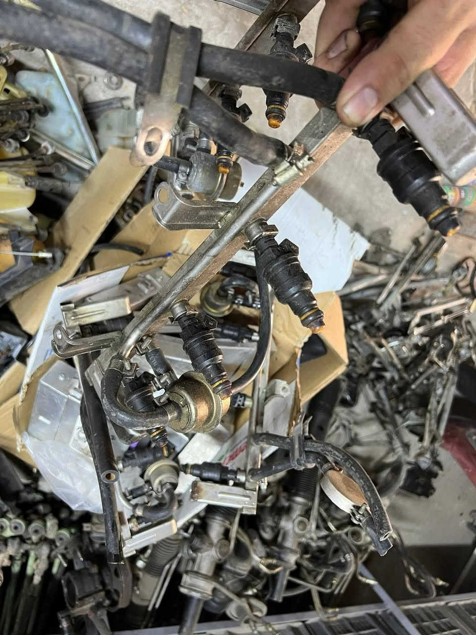 السلام وعليكم
*********** 

يتوفر أدوات خاصة بسيارات الاوپل حاويه الماني  (فكترا _استرا_كاديت )🚗🚐

ويتوفر اغراض تجاريه 🔩🔨
مع توفير خدمه توصيل إلى باب بيتك 🚚
العنوان موصل بيع المباشرة

#***********
