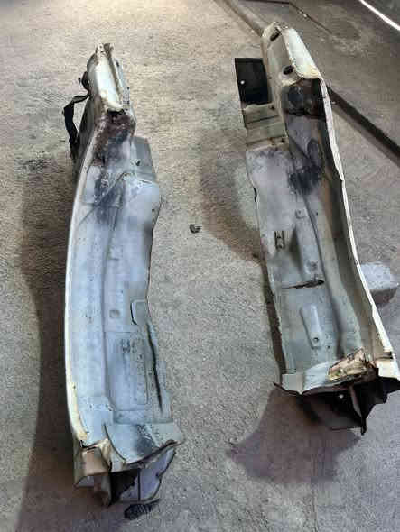 السلام عليكم هلالات جاملغ كيا بنكو قديم أصليات كوريات مال تفصيخ للبيع يمنى ويسرى زوج  ***********
