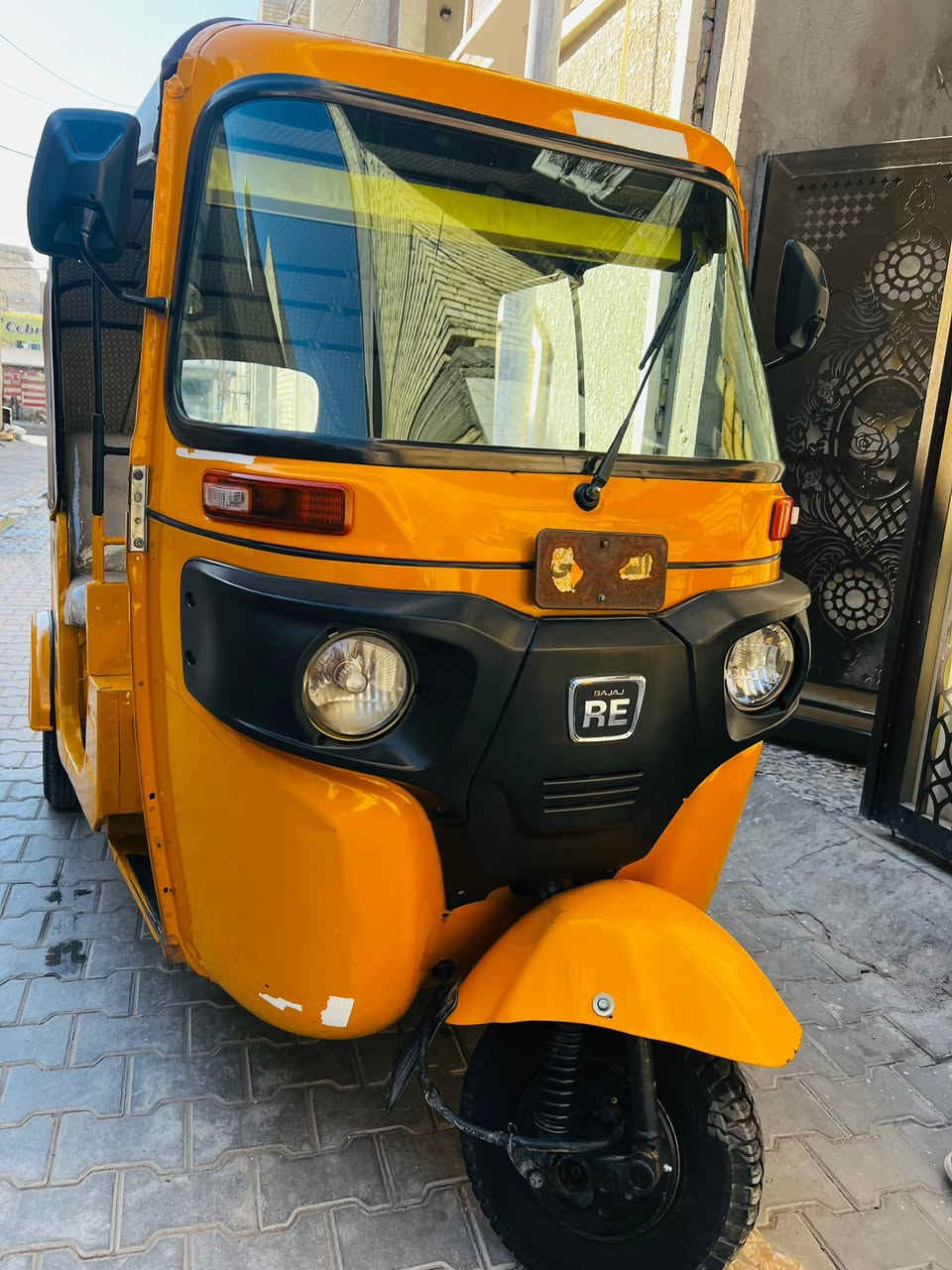 سلام عليكم تكتك 20 مرقمه باسمي تحويل مباشر بيه شبر بلصفحه وتعمير دوس السعر 7وبيه مجال مكاني الشعله (مكلف بلنشر)رقم صاحب التكتك ***********
