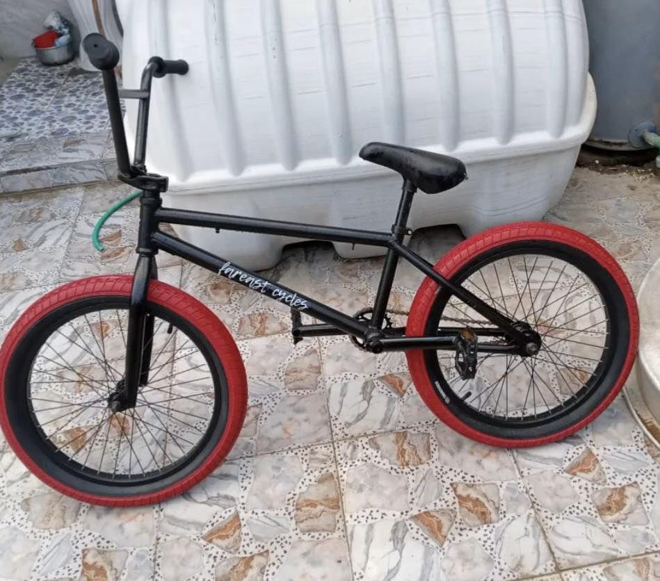 السلام عليكم bmx للبيع نوعيته سترانجر سعر 300 و بي مجال للشراي للتواصل خاص ✨🤑


**إذا كنت صاحب هذا الإعلان وتريد حذفه لأي سبب، رجاءا أرسل رسالة إلى الدعم الفني**