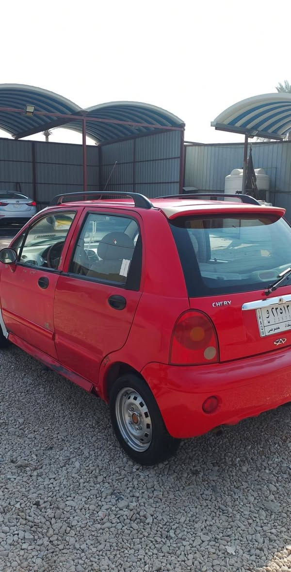 السلام عليكم
سياره كيو كيو للبيع موديل 2012رقم بغداد الماني  باسمي سنويه لل 27مكينه 4سلندر نظيفه جدا والكير اوتماتيك نظيف ايضا الكهربائيات كلها  شغاله تايرات نظيفه بيها صبغات اللون احمر  مكاني بابل السعر 28وبي مجال ***********
