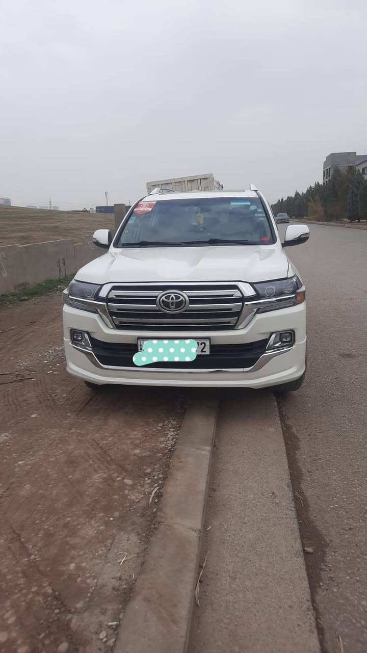 تويوتا لاندكروزر 
لاندكروزر ونوشة 2008كراوةتة 2021 بة بى ليدرانة گير توماتيك سلايت دة بل اكسل فول مواسةفات سة نة وين تا2030نوىى به ناوي خونة نرخي تو نها 280ورةقة 
شوين هةولىر 0️⃣7️⃣5️⃣0️⃣4️⃣9️⃣1️⃣4️⃣9️⃣9️⃣1️⃣ أربيل, العراق
