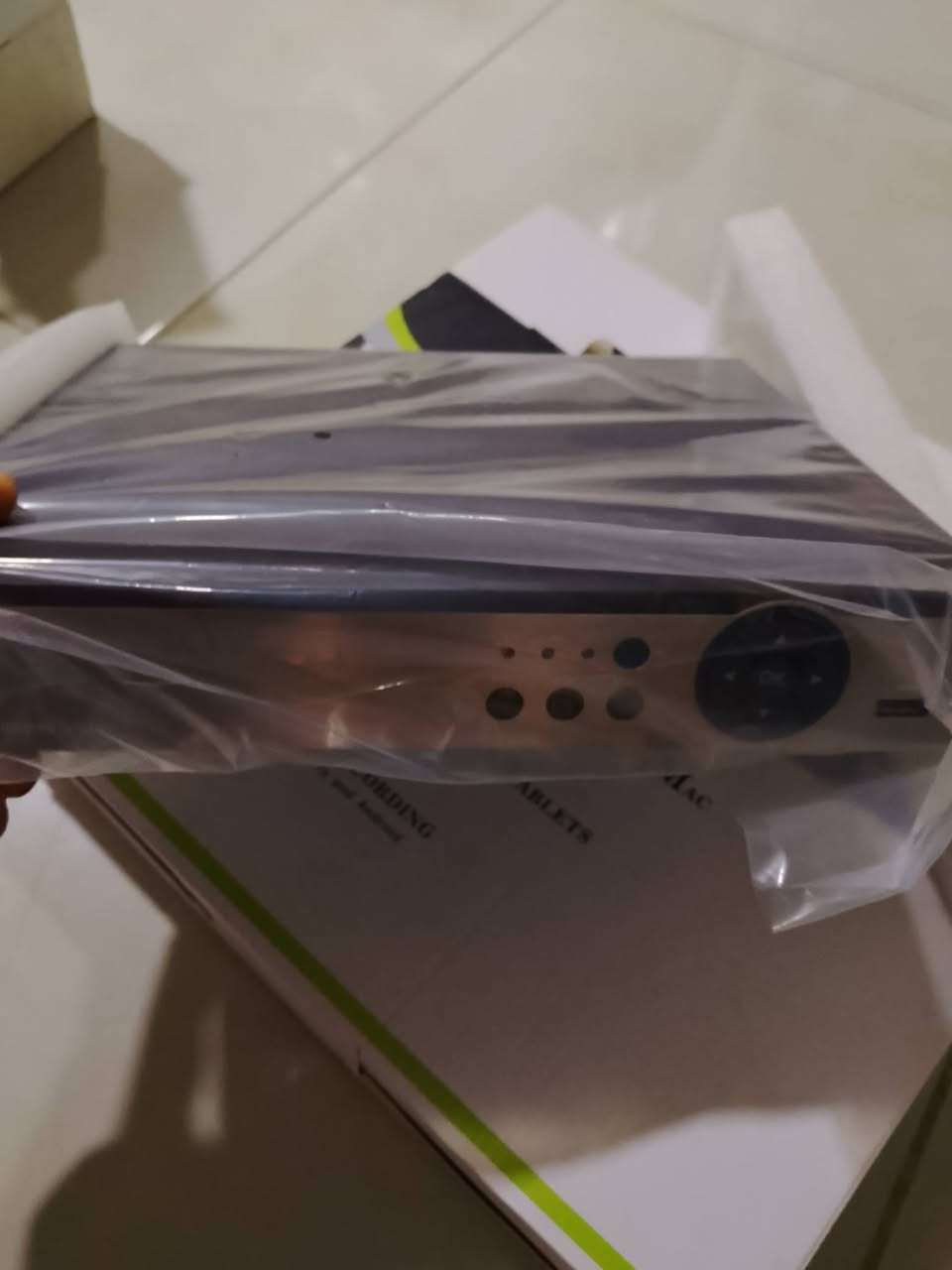 قيم باليرضي الله وأخذ جديد لوك يشغل 8 كامرات سعره بالموقع 250 انطوني سعر


**إذا كنت صاحب هذا الإعلان وتريد حذفه لأي سبب، رجاءا أرسل رسالة إلى الدعم الفني**