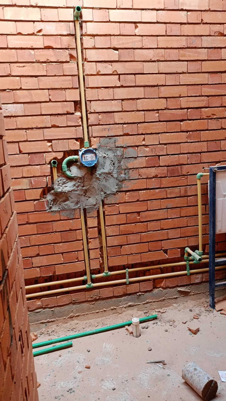 سلام عليكم
اسطه رضا التأسيس بواري/مجاري/نصب صحيات وكذالك يوجد لدينا جهاز كور ***********
