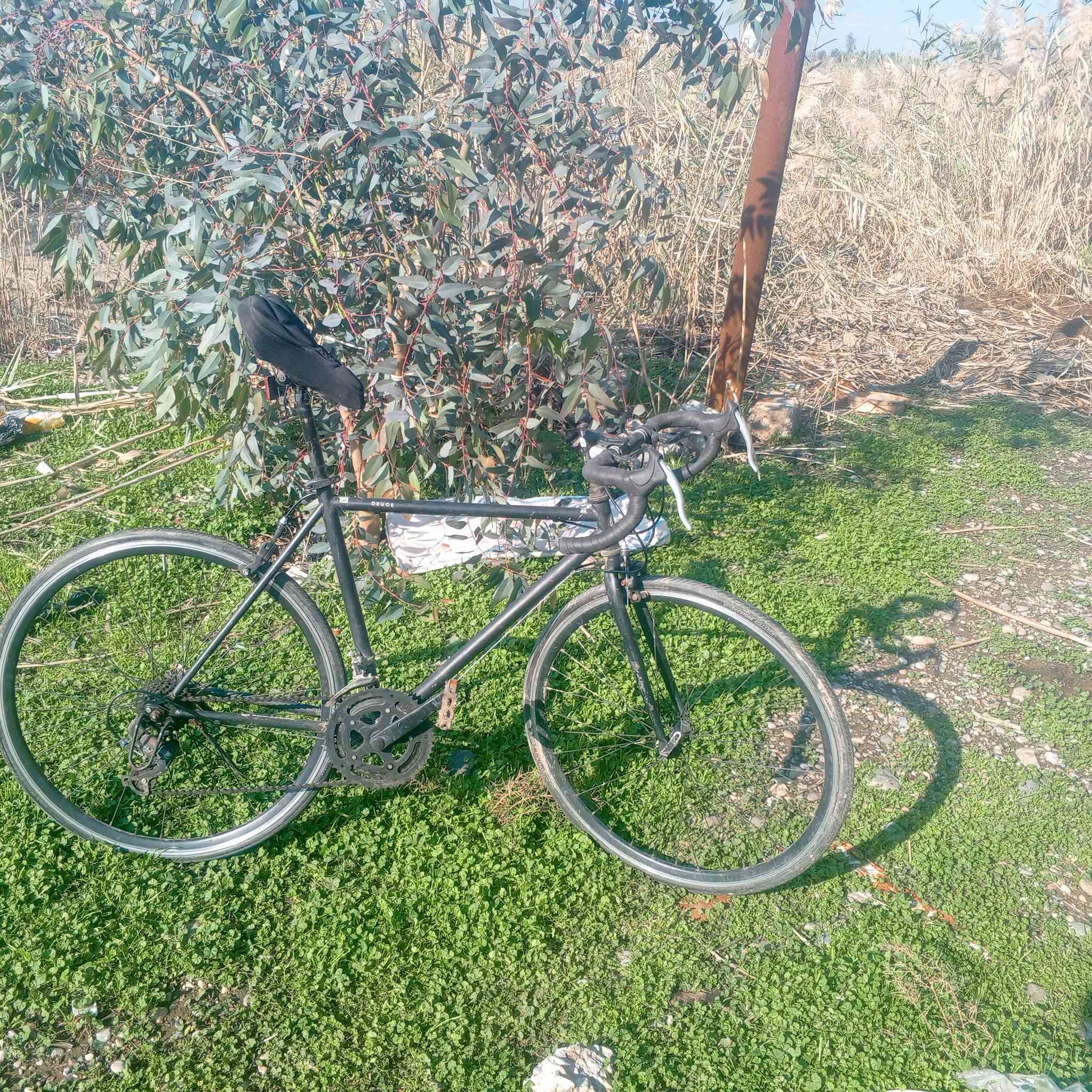 السلام عليكم. 
درجه نضيفا 
ما بيها كل عيب 
گير الورا-٧ول كدام ٢
للبيع السعر ١٢٥
رقم الوتساب ***********
