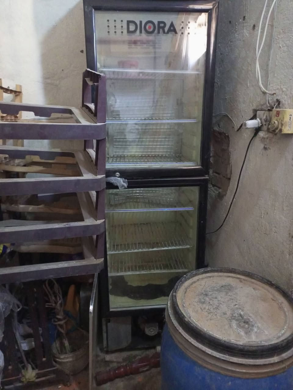 1...مقوسات فواتح ومواكب الحسينية الحجم الكبير (الشبح)
مع الچادر....للبيع /السعر ....مليون وبي مجال.

2....فيشة/السعر ....100 وبيها مجال.

3....عارضة مال اسواق شرط ع الفحص تبريد.
/سعرها ..../200 وبيها مجال.
العنوان/ بغداد/حي الرئاسة.
للاستفسار الاتصال على الرقم.     (***********)
