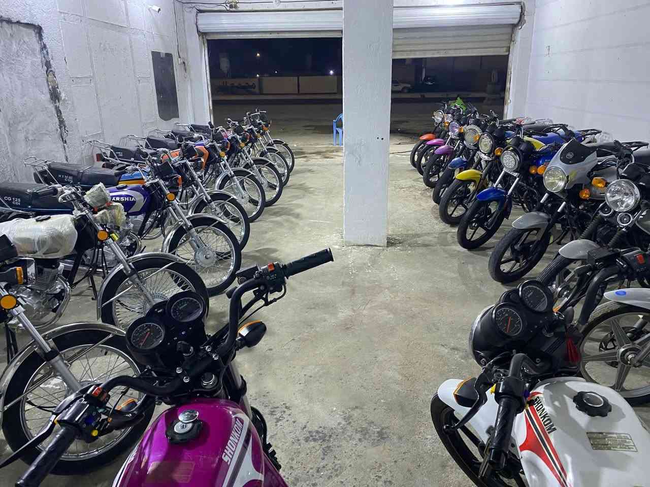 وجبه اليوم (معرض الحر) كربلاء الحر طريق جماليه
  لبيع كافه انوع الدراجات
دايون عضم ودايون نفخ  جميع الموديلات موجوده  وأسعار مناسبه الاشراي يتصل ***********.
***********
