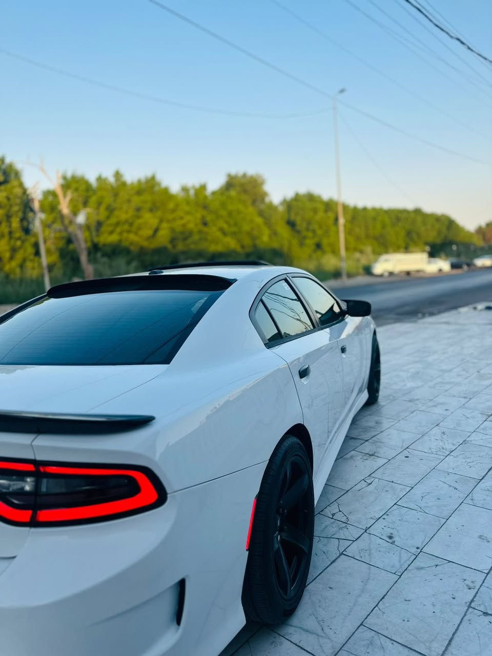 جارجر 2016كفاله
 وارد كندي عداد 260سياره فول سياره موصفات sxt 
السعر 2010 
***********
