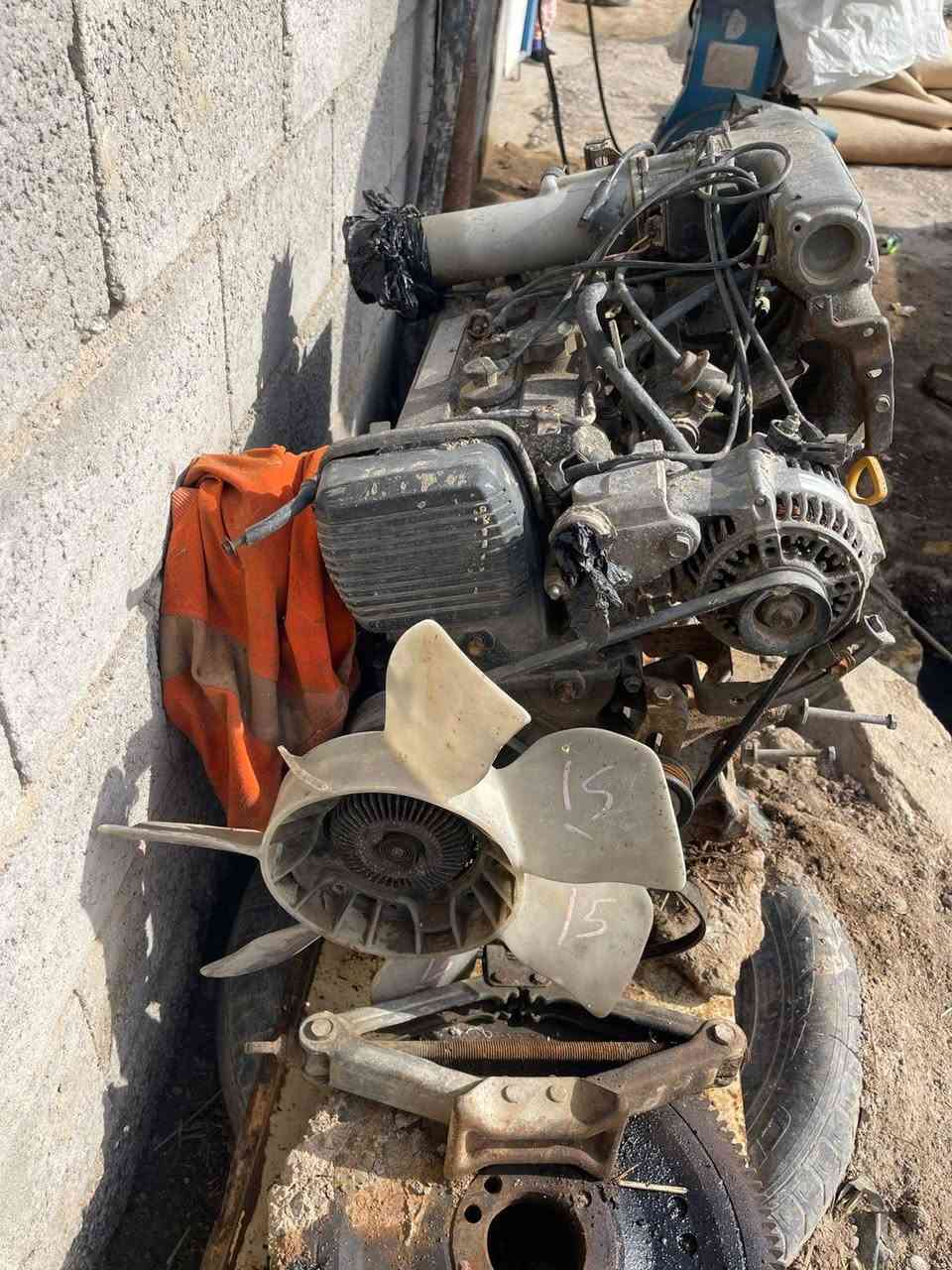 مكينه مارك  ٦ سلندر ونجي مجفته عام شغاله لاتبخر ولاتنقصر جاهزه مكفؤله مكان ميسان ناحيه كميت ***********
