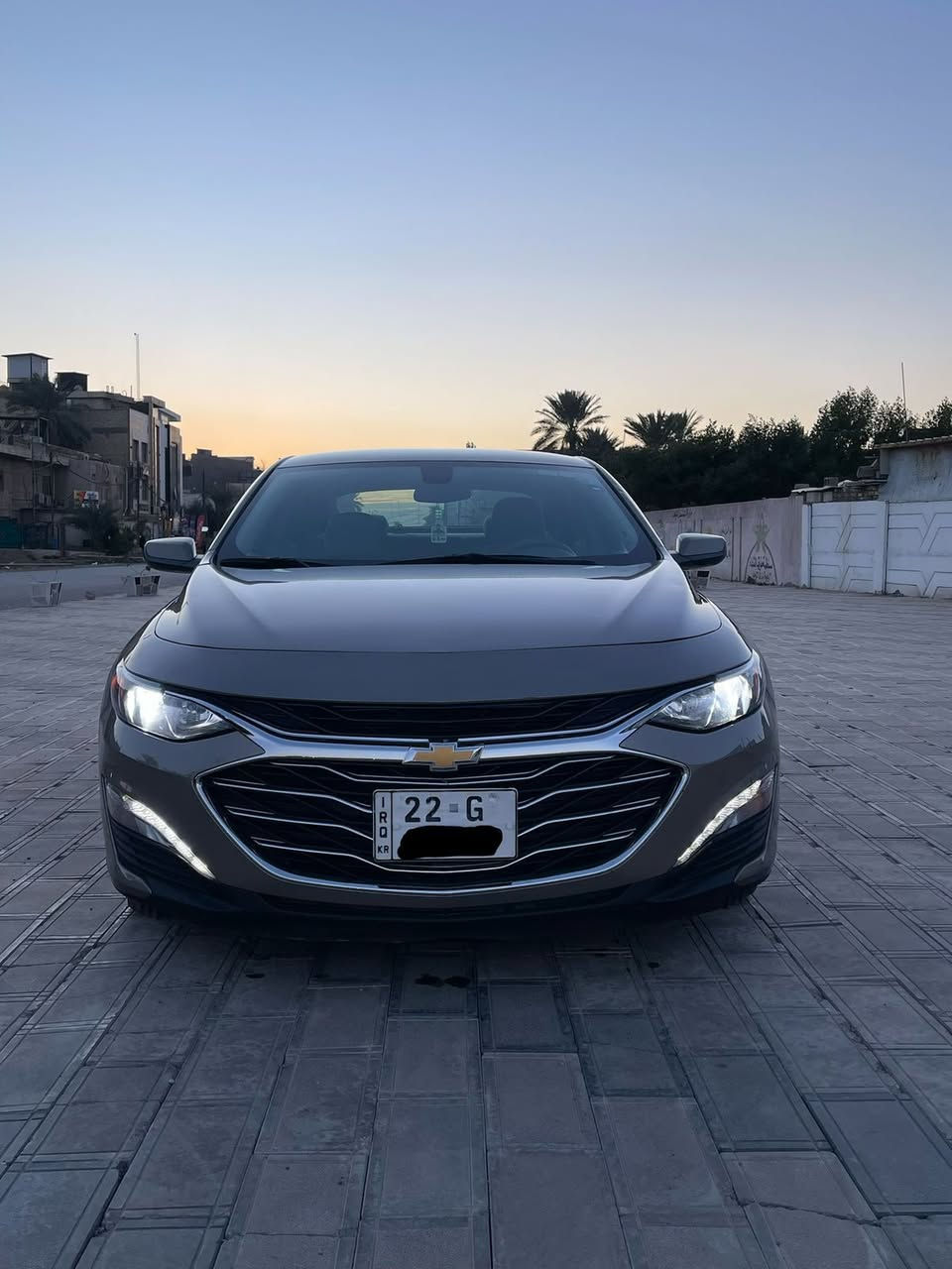 السلام عليكم ماليبو موديل 2022 LT وارد امريكا ماشيه 19 السياره جديده بجم كبس مابيها نقص الحادث مالتها بابتين وصور الحادث مرفوقه ويا الصور السعر المطلوب 120 ورقه وبيها مجال بسيط رقم اربيل والتحويل مباشر  مكان السياره بغداد ال كرخ حي الجامعه للستفسار هاذا الرقم *********** وشكرا
