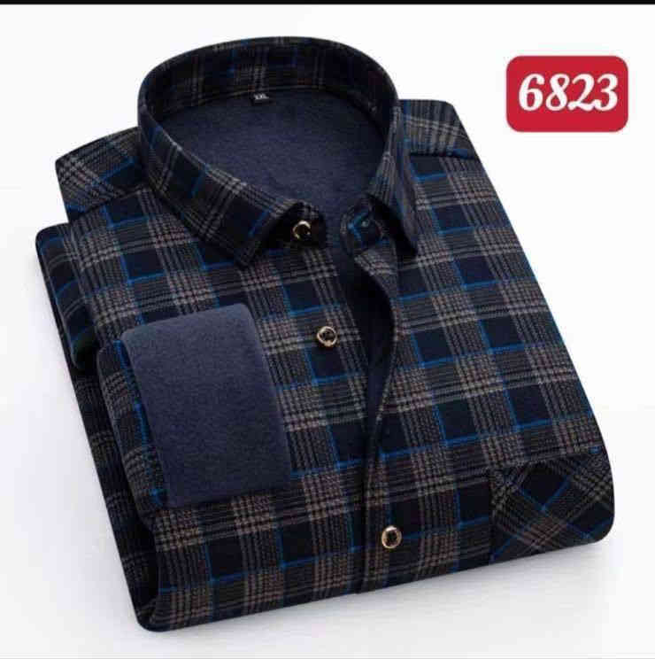 😎 ....قميص صيني مبطن درجه اولى ....😎                            🇹🇷خليك انيق ومرتب🇹🇷 
((قطعه مبطنه ))دافئى  يفوووووتكم 
القياسات 
‏(-m_ l_xl_xxl_xxxl)علما ان القميص داخل مبطن موهير اصلي اصلي وليس تجاري العنوان:كوت نهاية شارع الزهراء الرئيسي قرب ابو علي الكهربائي ازياء جنتل مان***********واتساب***********
