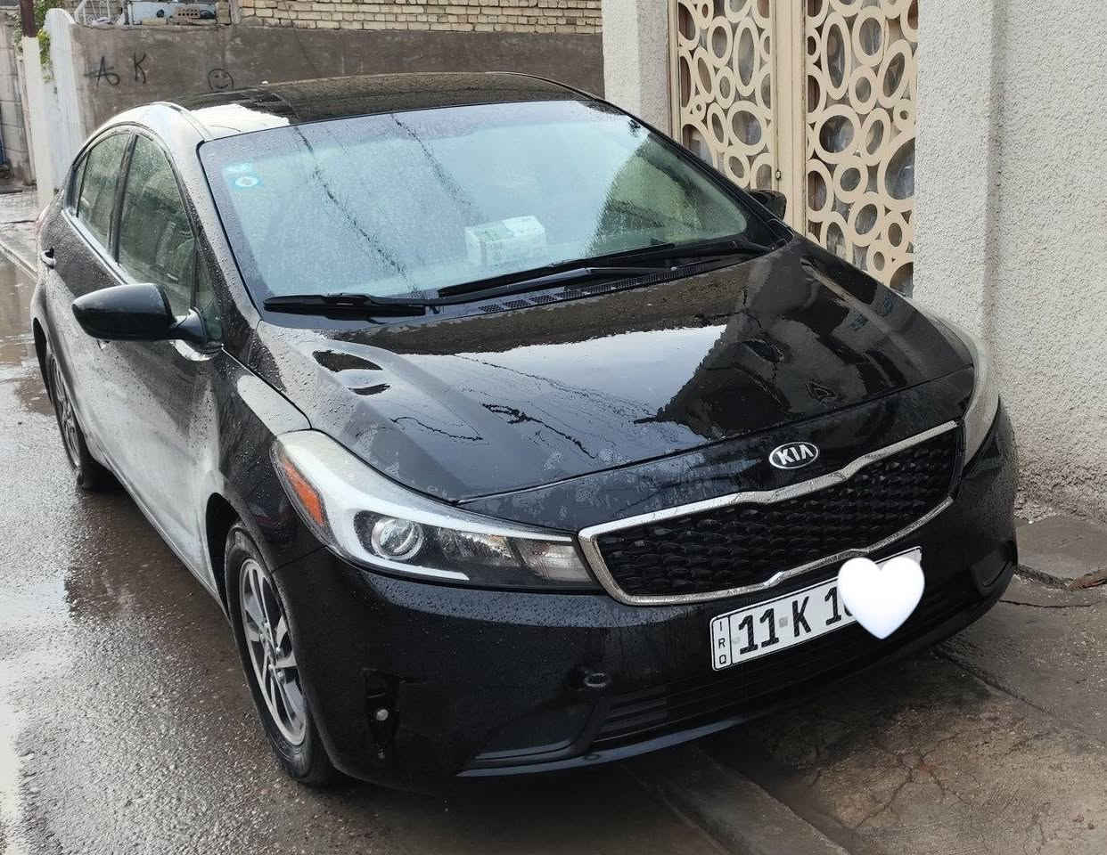 السلام عليكم 
فورتي 2017 وارد امريكي للبيع
كلين بدون حادث طابه
محرك دوش 2000 (المرغوب)
گير AT (المرغوب)
بيهه قطعه تبديل بنيد اصلي بالعراق
بالنسبه للشخوط والتكحيل خفيفات و موجودات بصورة السونار بالمنشور
السعر 120 السياره بأسمي وسنوية جديدة
اليريد يتواصل وياي اتصال او واتساب رقمي ***********
