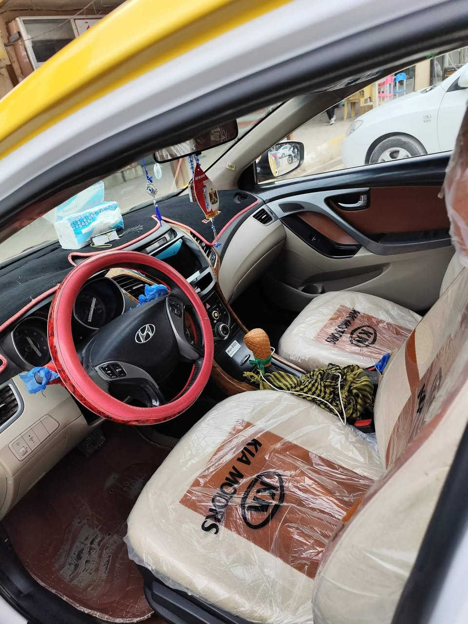 السلام عليكم ورحمه الله 
النترا 16 فول ما عدى البصمه كير محرك كفاله السعر 125 مجال جدا بسيط 
‏‪***********‬‏
بابل جبله
