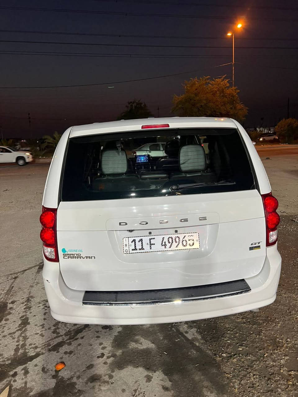 سلام عليكم دوج كرفان للبيع فقط موديل ١٩ وارد امريكي صور الضرر موضحة بل منشور تصليح درجة أولى سيارة نضيفة بمعني الكلمة صدر حدادية تخم تاير ماتصرف عليها  كلة جديد رقم بغداد انكليزي جديد البيبان الجانبية كهرباء السعر ١٥٥ وبي مجال بسيط الاتصال على رقم صاحب السيارة
الرقم ***********
