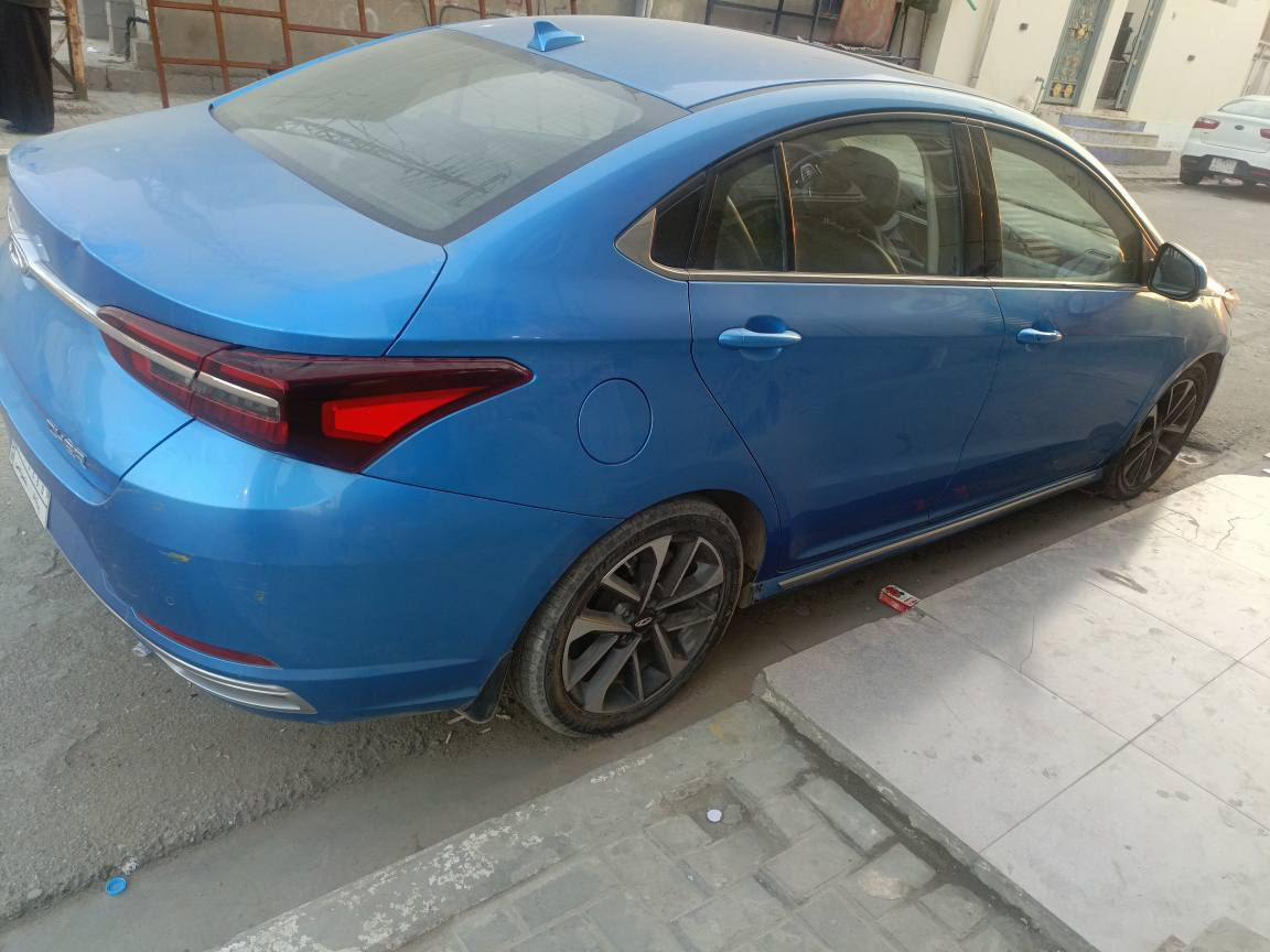 سلام عليكم سيارة شيري موديل 2019 رقم بغداد بقي عليه سنه صير حرة وكاله حاضر اي وقت تريد تبريد ثلج شاشه كامرة مرايه شفط سيارة جاهزة مكينه بيه كازكيت بيع علا وضعيته سيارة شغال بس ابيه كازكيت سعر 65بيه مجال ستفسار *********** مكان سيارة البصرة حي الحسين البصرة, العراق
