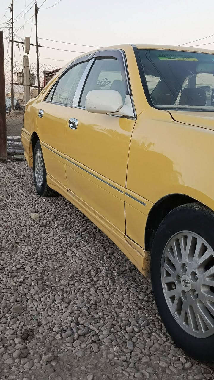 ***********سلام عليكم شباب سياره البيع  محرك و كير مكفولات وحداديه نضيفه تخم تأير سياره جاهزه من طول ال طول سياره بيهه كصه مكانهه ميسان العماره سعره 42ورقه وكاله عامه لشراي اسوي
