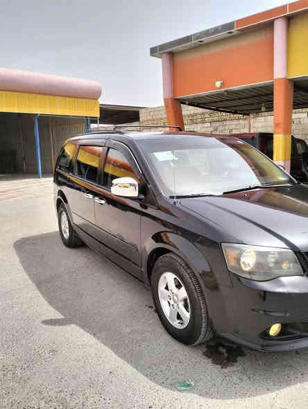 دوج كرفان للبيع
موديل 2011 رقم شمالي دهوك
مكفوله من الحادث والارباك سليم 
فقط بارد باب الامامي الايسر وتكحيل
عدد المسافة المقطوعة 222366الف
الحدادية  شغل جديد
تقم تاير هلوو جديد
ابواب ميكانيك 
شاشة عطلات تحكم جيهتن مع قفل سرعة
السعر 142 باسمي تحويل مباشر كلشي شغال
موبايل ***********
