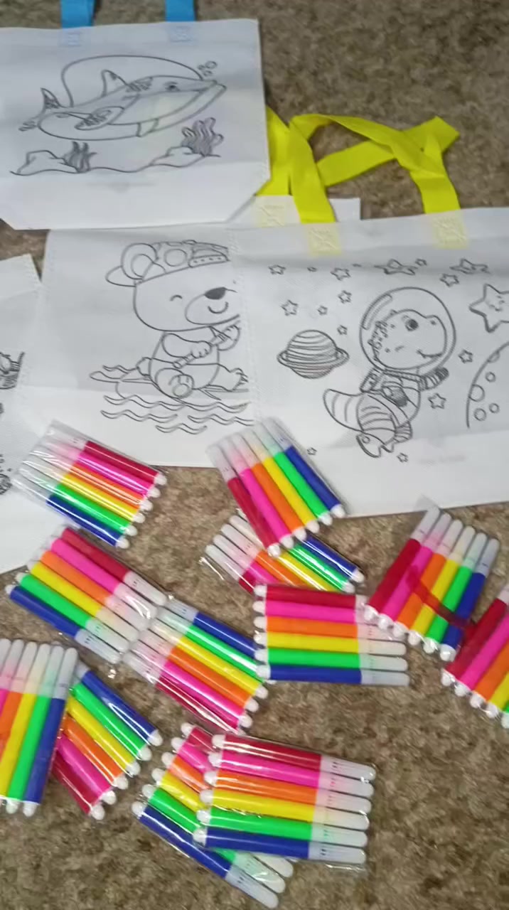 اكياس عدد 12 مع اقلام التلوين تفاعلية  حماسية للاطفال تنفع كهداية او توزيعات ب6الاف


**إذا كنت صاحب هذا الإعلان وتريد حذفه لأي سبب، رجاءا أرسل رسالة إلى الدعم الفني**