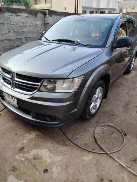 من رخصت الادمن دوج جورني موديل 2012رقم بغداد تبريد قطعه وحده مكينه 2400شرط قبل أسبوعين شديت كير ومكينه مال حاويه قطع سنويه لغايه 2028مشروع وطني بسمي تخم تاير حداديه جديده خير من الله مكفوله سياره حادث جاملغ الأيمن فقط... 120وبيها مجال سياره بغداد ابو غريب  شارع سكلات ***********
