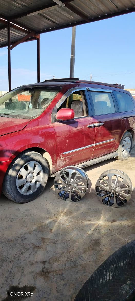 سلام عليكم توفر ويل vip سيدونا كرنفال كل إلا حجام
كماليات ابو عبدو ***********
