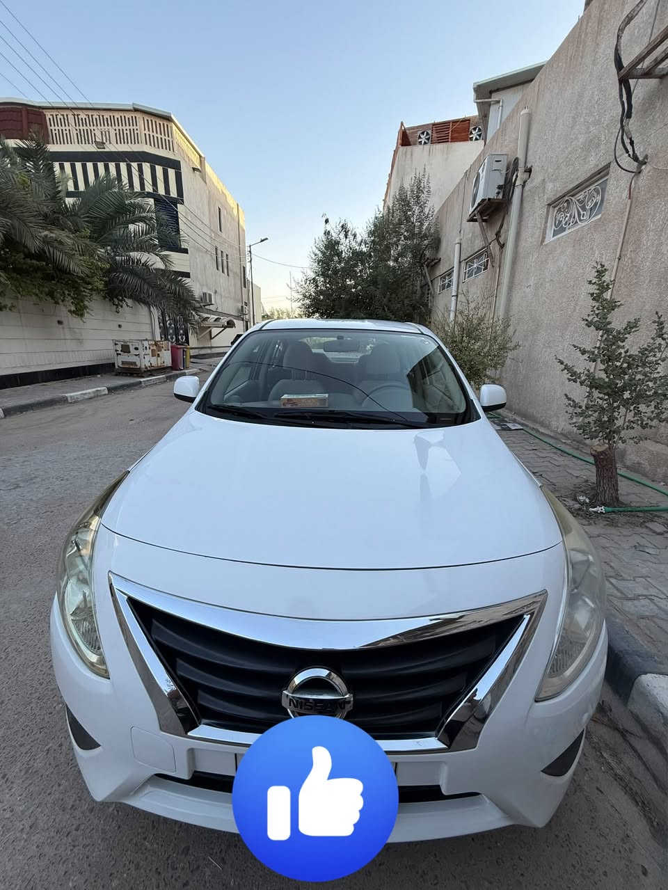 نيسان سني للبيع موديل ٢٠ 
ماشية ٣٨ الف 
مكفولة السيارة 
سعرها ١١٠$ وبيه مجال 
***********
