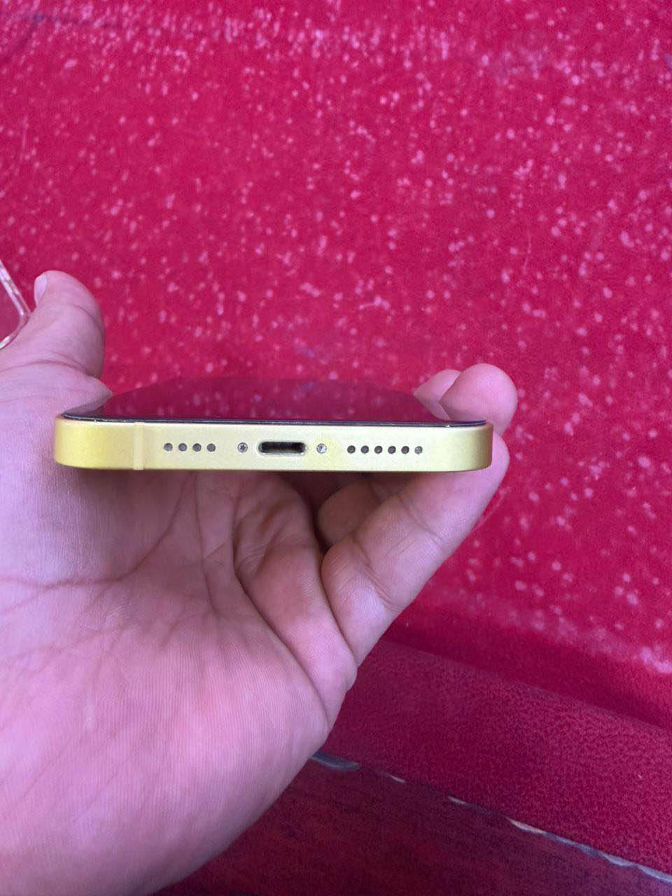 14 بلاس 
الذاكرة 128
البطارية 95
السعر 550 قفل جهاز بعده جديد 
اذا اكو مراوس ايباد اراوس 
رقمي *********** وبي واتساب بغداد, العراق
