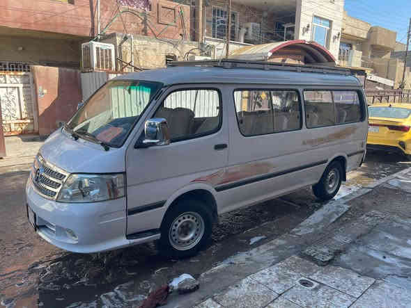 سلام عليكم للبيع كيه فتون F مديل 2015 بيه طخه خفيفه بلبجم ولباقي على لبلاد مكينة كير صدر تخم تاير كله  سياره حلوه جاهزة من جميع نواحي رقم بغداد تحويل مباشر مكان لبياع سعر 75 وبيه مجال للطيبين رقمي ‏‪***********‬‏
