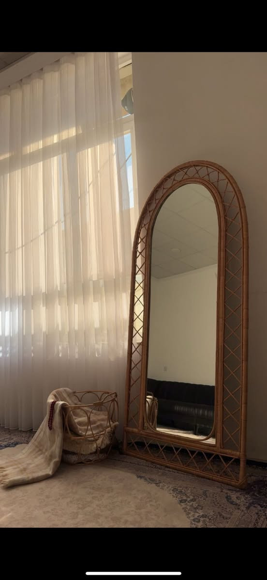 بەردەستە بە ٣ نەخش کێ ویستی چات بکات🪞


**إذا كنت صاحب هذا الإعلان وتريد حذفه لأي سبب، رجاءا أرسل رسالة إلى الدعم الفني**