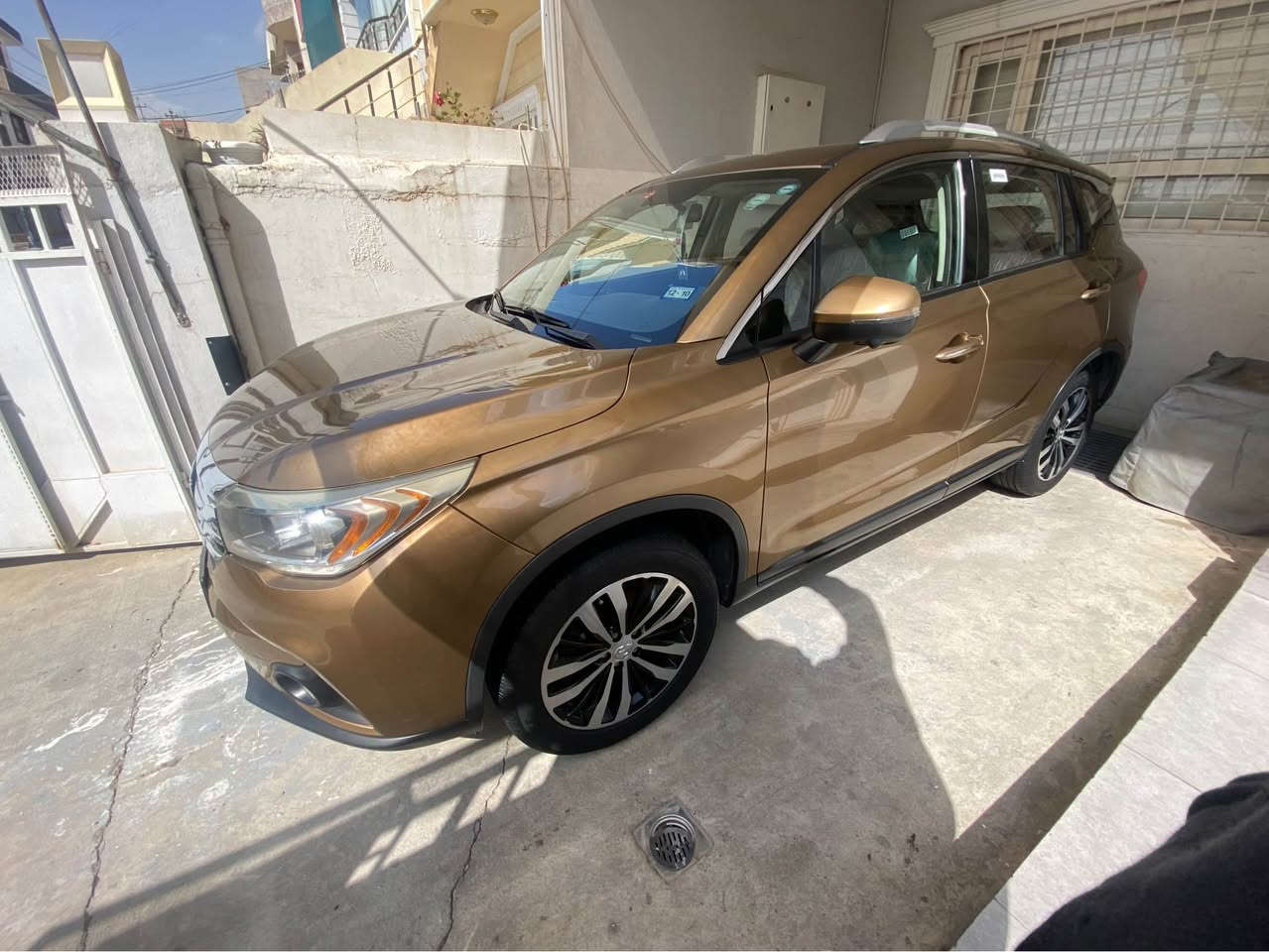 ٨٦ هەزار رۆشتووە لۆکە سەیارەکە 
بۆیاخی نیە و ساردی نیە لۆکە 
مەکینە ی ١٥ تۆربۆ 
موکینەی کراوەتەوە 
سەنەویتا ٢٠٣٠ تازەیە 
رەقەم سلێمانی بەناوی خۆمەوەوە تەحویل بەشەرت و شوێنم سلێمانیە 
٩٨$ مەجال کەم 
*********** السليمانية, العراق
