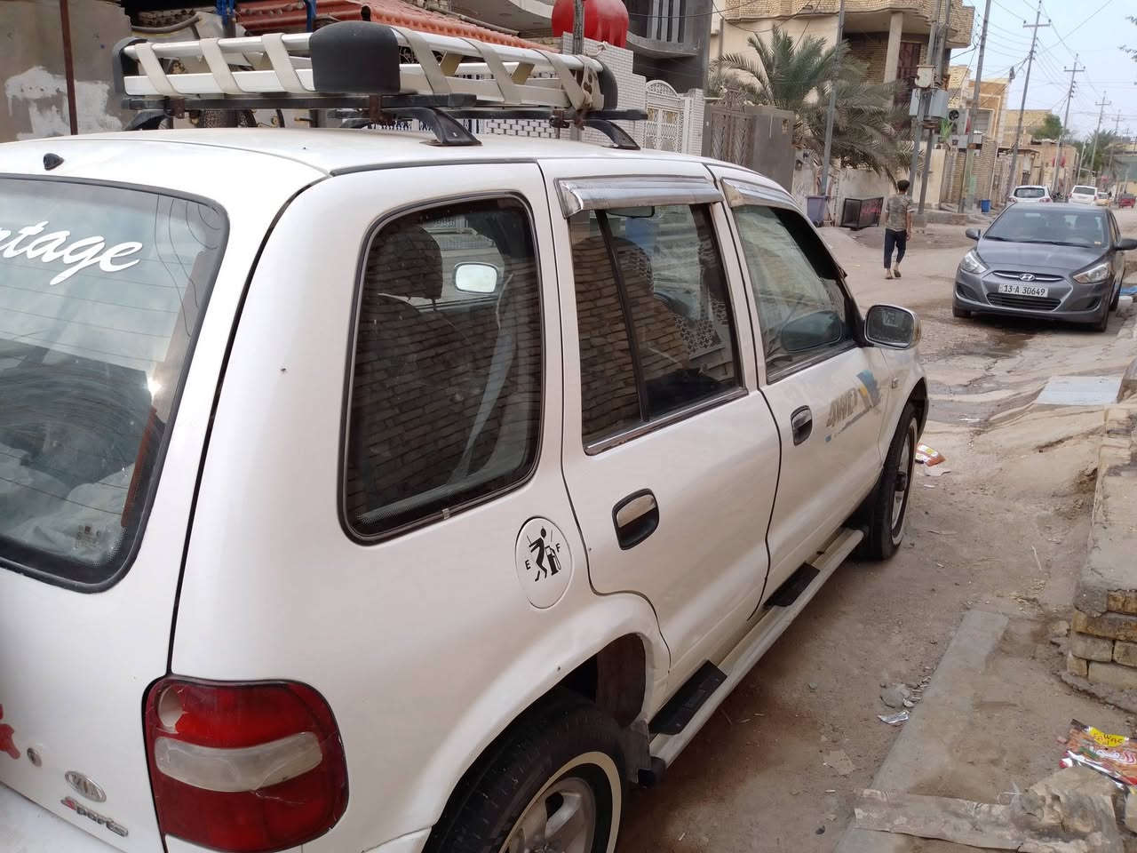 كيا سبورتج 2003 محرك كيراكسل كفاله تبريد شغال تخم تاير جديد كهربائيات كلها شغاله حداديه تمام السياره مالت جناي وصارلها اكثر من سنتين عندي مكان السياره العماره المركز للاستفسار ***********السعر 55 وحياكم الله
