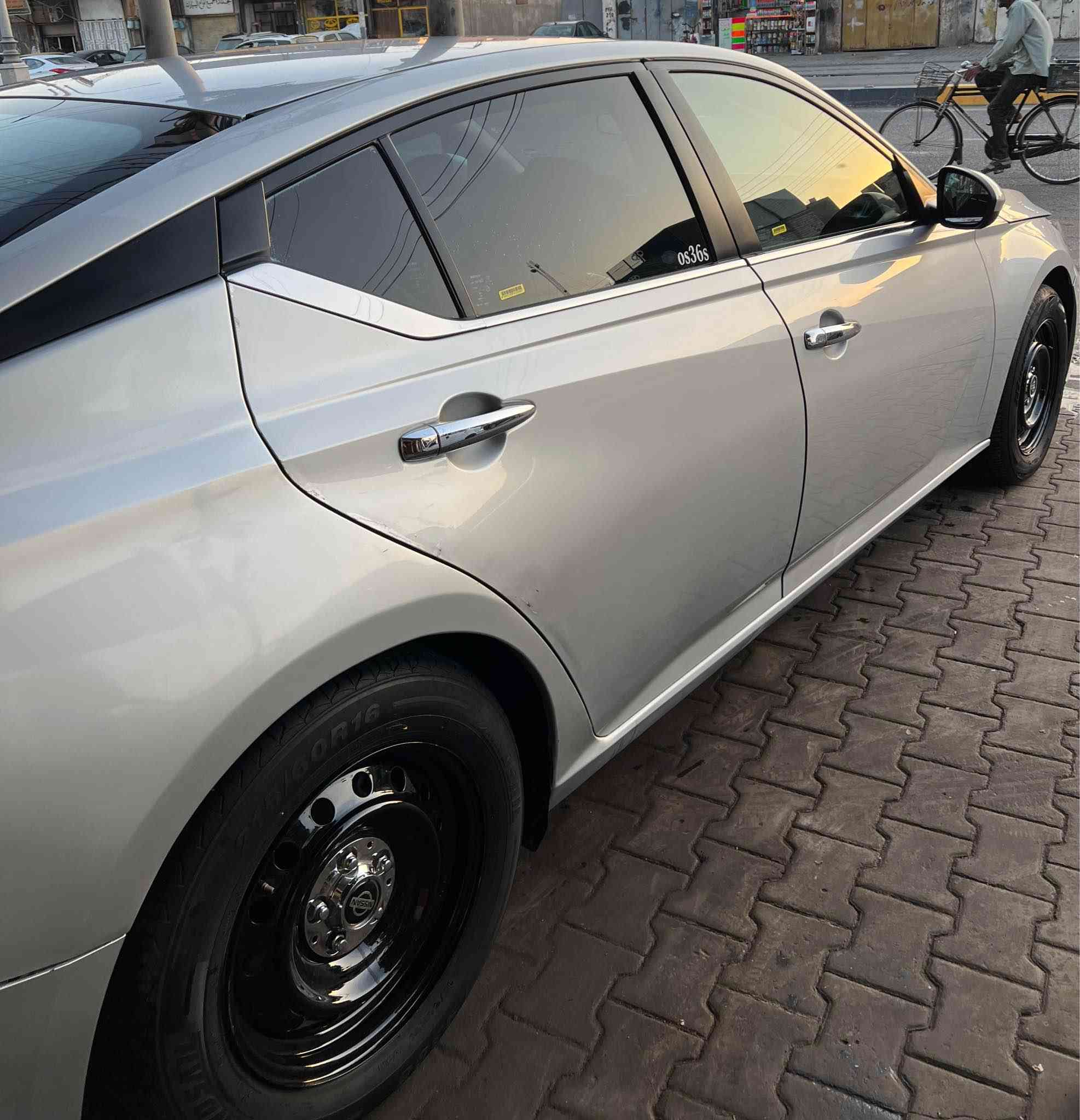 السلام عليكم 
مكاني البصرة المركز

نيسان التيما موديل 2023 وارد امريكي
 لون سلفري رقم بصره انكليزي معوقين وكالة عامة 
 وبأسم رجال وابنه ينوب عنه بالتحويل
 ضررها جاملق خلفي صبغ والصندوق مصبوغ نصه كلير 
 مواصفات S  معروفة 

شاشه 
تحكم اسيترن 
مثبث سرعه 
قيادة سبورت 
رادر امامي خلفي 
رادار حانبي 
مكينة 2500 
خير من الله سياره جديده 
وماشيه 45 ميل 
مكاني البصره مركز *********** 
سعرها 153 وبيها مجال بصيط الشراي 
 بيع فقط شراي يتصل وذالخدمه ماقصر وياا
وفدوه الي يسولف ويسئل خلي يستفسر من غيري ابو الخصيب, البصرة
