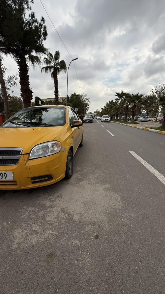 السلام عليكم 
سيارة افيو للبيع موديل 2009 
رقم جديد سنويه جديدة هزه جديدة 
مصفرة من الهيئة كير توماتيك تبريد شغال 
السعر 43$ اتصال على ***********
***********@
