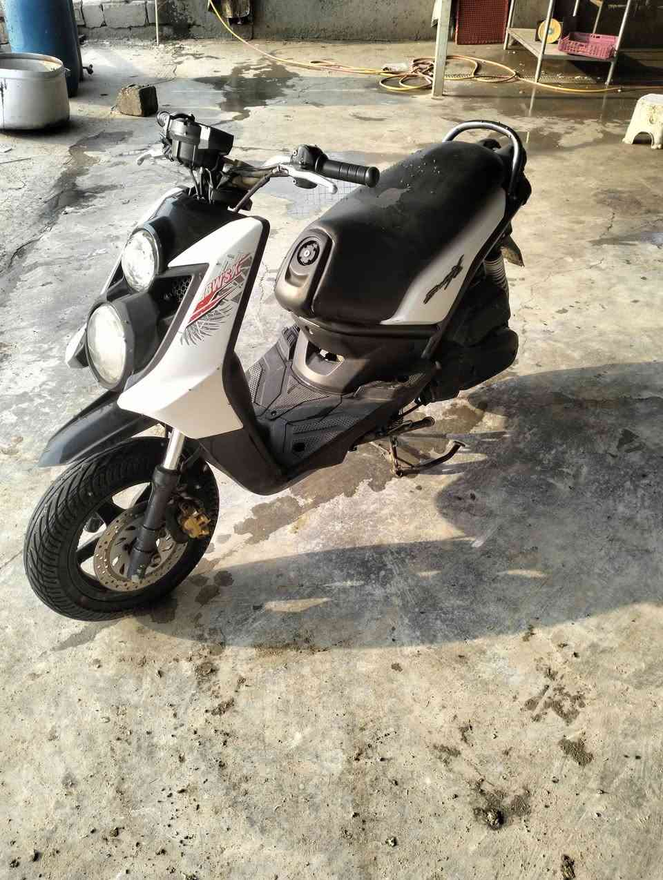 السلام عليكم دراجه سكنس جبلي لبيع مكاني مدينه الصدر دراجه مكفوله من كلشي ما بيهة اي نقص سعرهة 900قفل 
***********شلعة تشك لكاع مكفوله من كلشي
